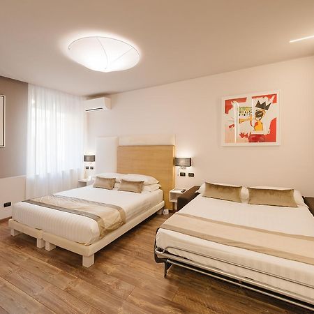 Etruska Luxury Trastevere Guesthouse Рим Екстер'єр фото