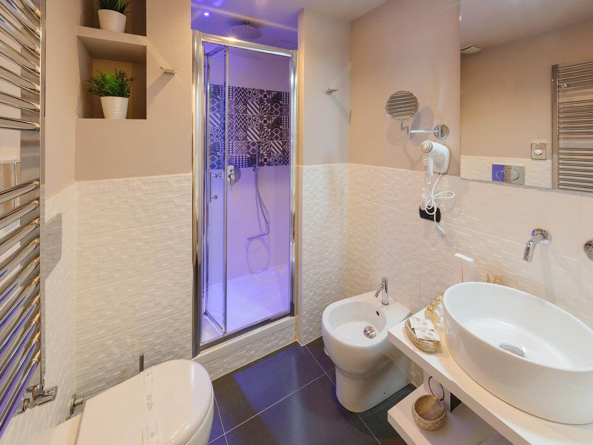 Etruska Luxury Trastevere Guesthouse Рим Екстер'єр фото